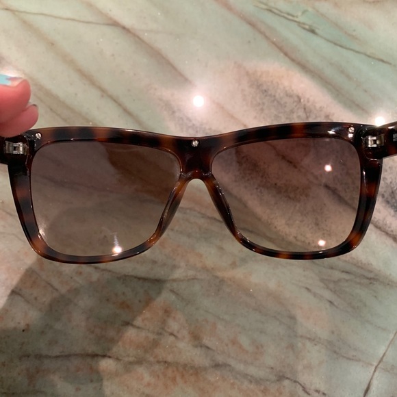 Michael Kors Sunglasses 💎 - Picture 6 of 7